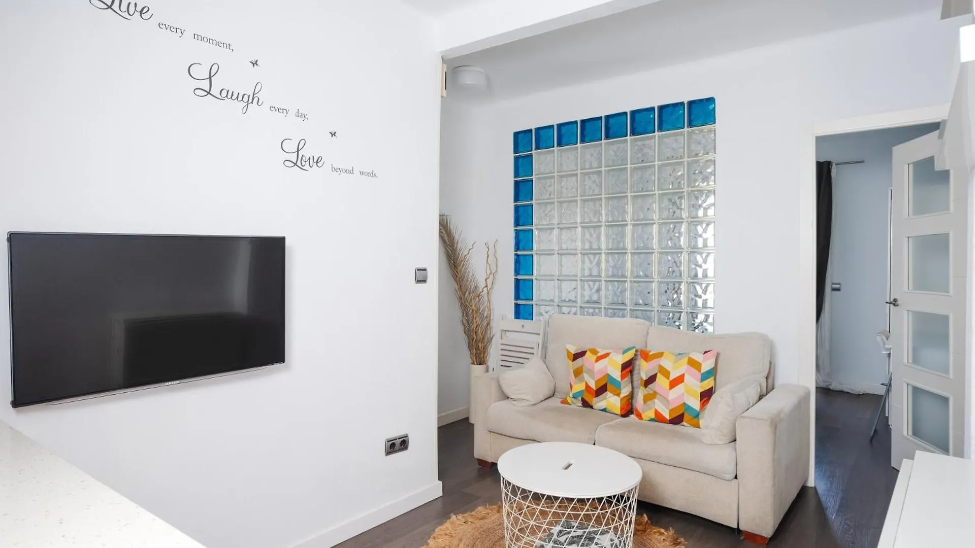 Acogedor Piso Con Balcon Apartment Seville 0*,  Spain