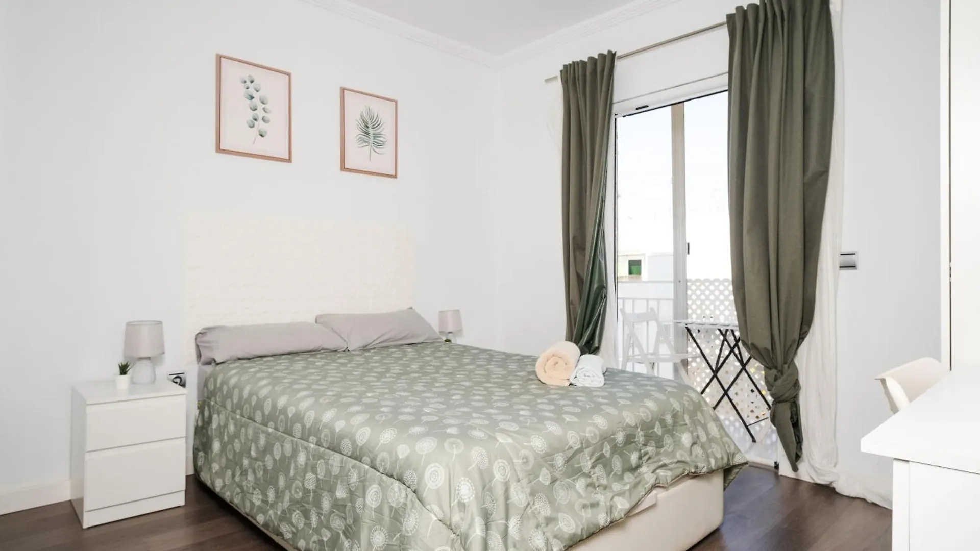Acogedor Piso Con Balcon Apartment Seville