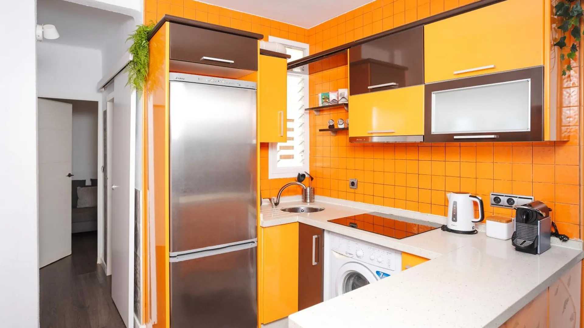 Acogedor Piso Con Balcon Apartment Seville Spain